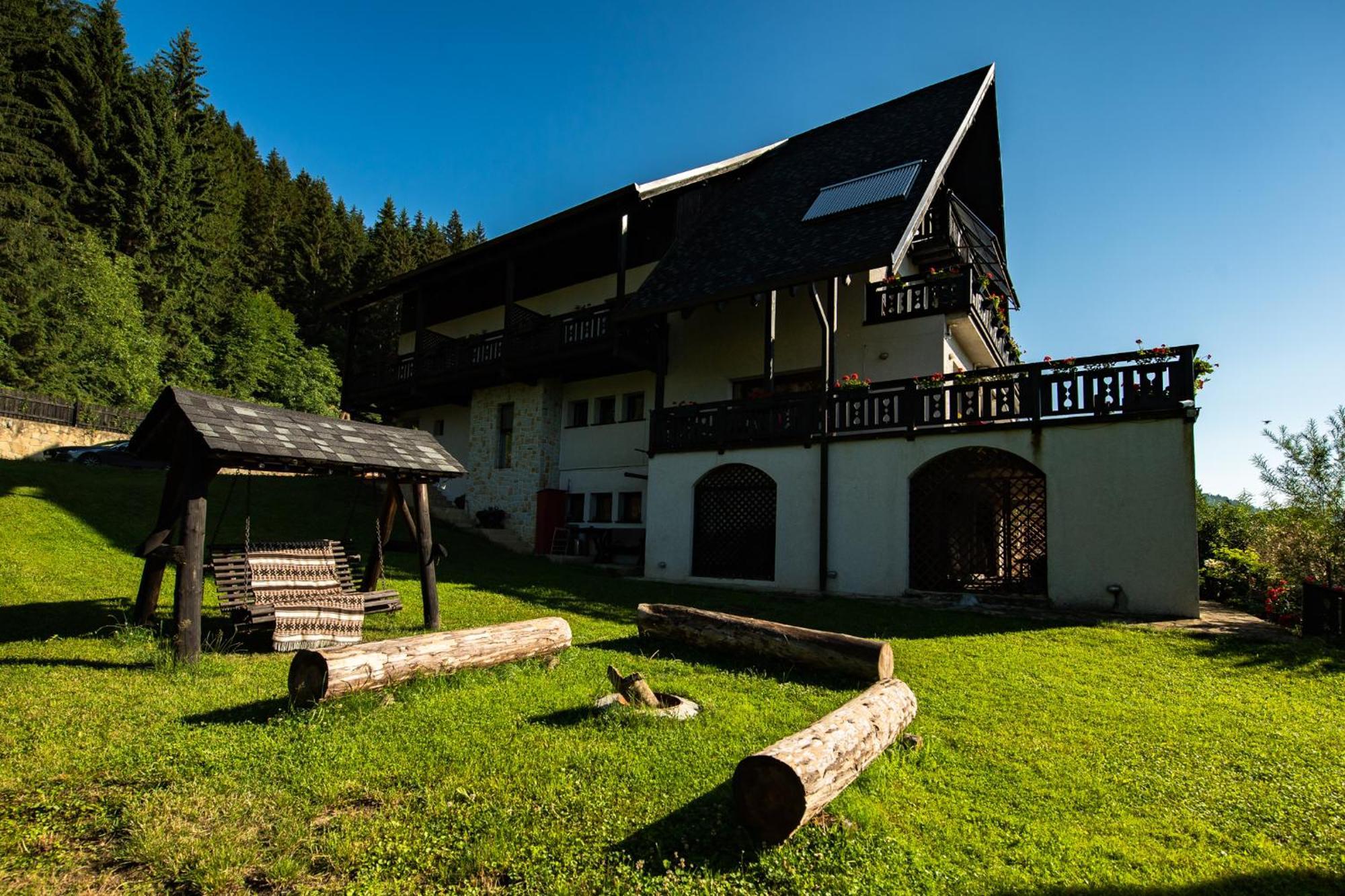 Bucovina Lodge Pension Vámfalu Kültér fotó