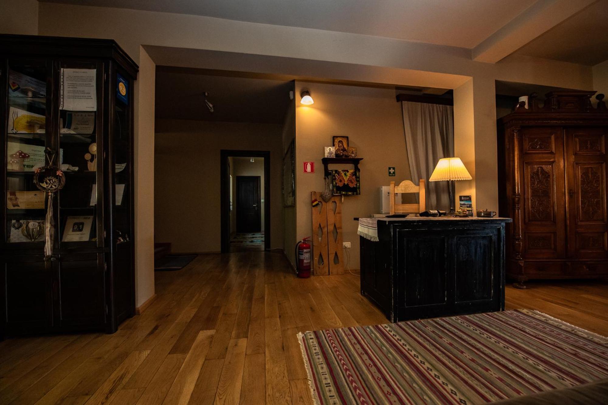 Bucovina Lodge Pension Vámfalu Kültér fotó