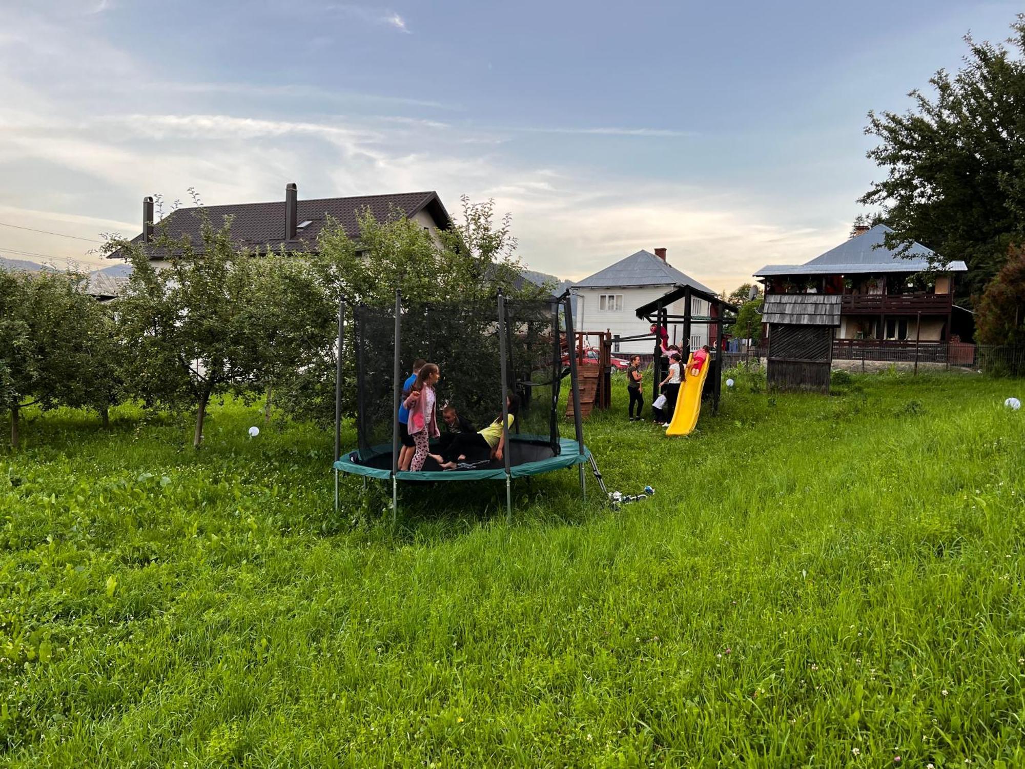 Bucovina Lodge Pension Vámfalu Kültér fotó
